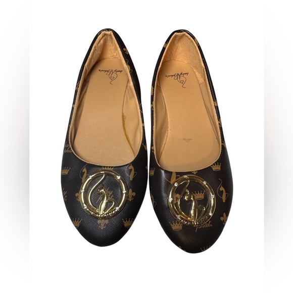 Baby Phat Shoes - New Baby Phat Black and Gold Flats